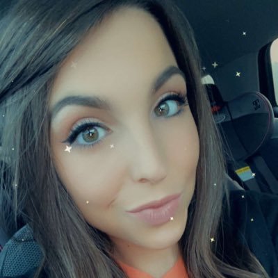 Profile Picture of Amber Adams (@AmberAdams35) on Twitter