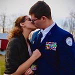 Profile Picture of Kate Hahn (@my.gut.hates.me) on Instagram