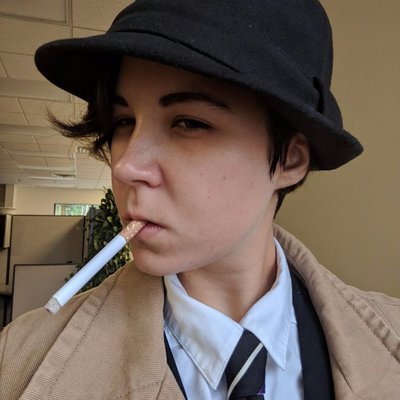 Profile Picture of Jennie Crabtree (@copingcapricorn) on Twitter