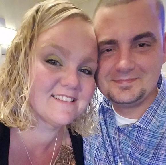 Profile Picture of Dawn Elmore (@rebelgirl18fla) on Poshmark
