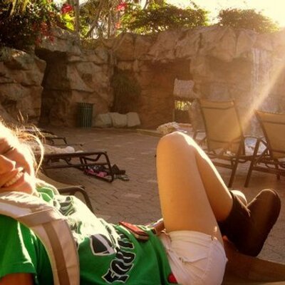 Profile Picture of Krystal Travis (@Sadiegxmc) on Twitter