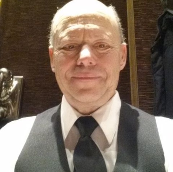 Profile Picture of Jeffrey Tingey (@jeffreytingey) on Poshmark