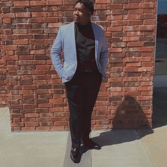 Profile Picture of Charles Andrews (@choirboy2018) on Poshmark