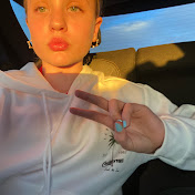 Profile Picture of Tori Brenner (@ToriBrenner) on Youtube