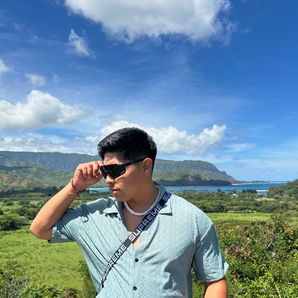 Profile Picture of Max Gabriel (@maxg_4) on Poshmark