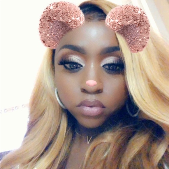 Profile Picture of Shaleema Simpson (@shay2818) on Poshmark