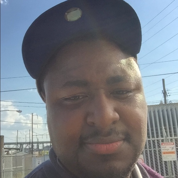 Profile Picture of Wayne Lonon (@youngway12) on Poshmark