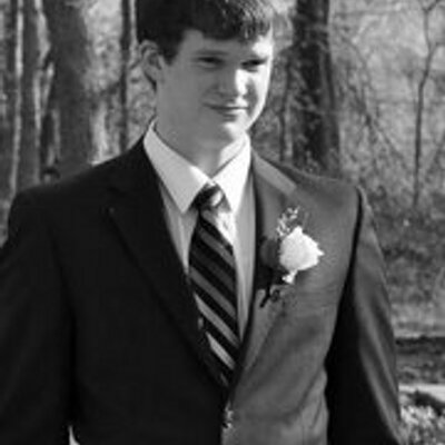 Profile Picture of Dane Erickson (@BigCliff20) on Twitter