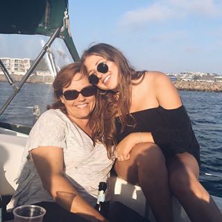 Profile Picture of Carolina Boltiansky (@CarolinaBee) on Facebook