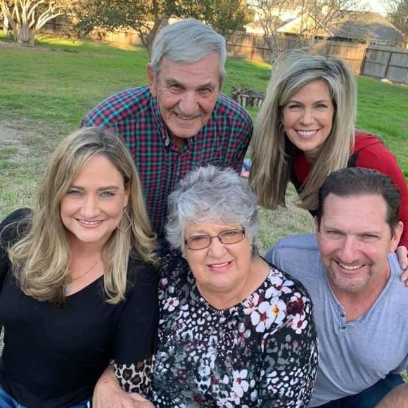 Mary Buterbaugh - Poshmark Profile Picture of Mary Buterbaugh (@chuck78375) on Poshmark