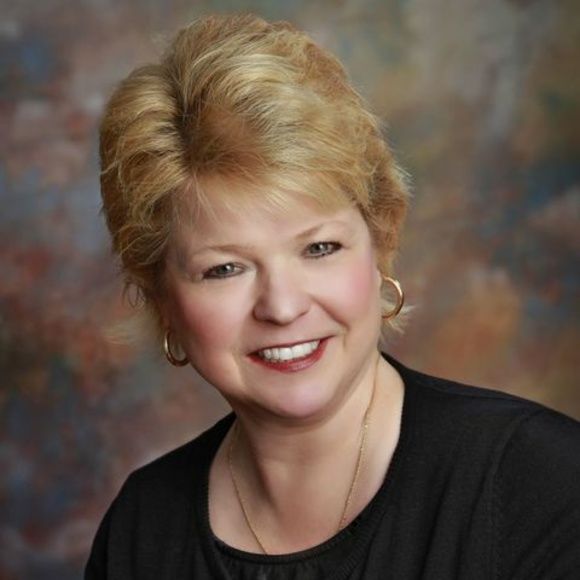 Profile Picture of L tatiana Panas (@ltpanas) on Poshmark