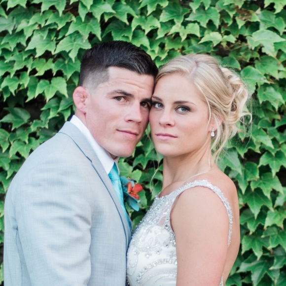 Profile Picture of Cici Collica (@ciciwoods) on Poshmark