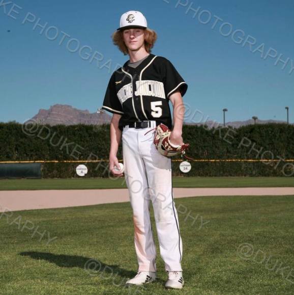 Profile Picture of Seth Wright (@sethwright5) on Poshmark