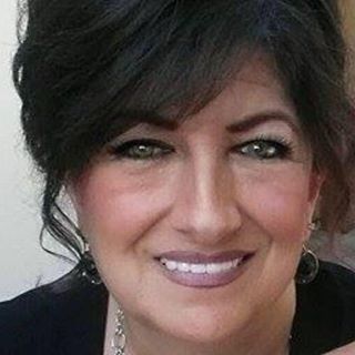 Profile Picture of Kim Vandevander (Kuny) (@kim.vandevander) on Facebook