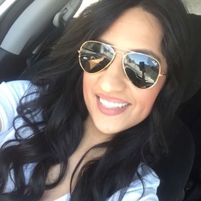 Profile Picture of Yvette Wood (@yvettecw7) on Twitter