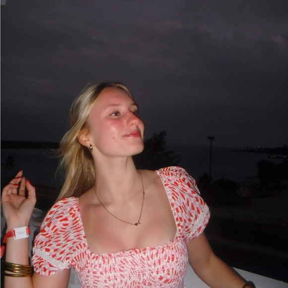 Profile Picture of Kiley Patrick (@kileycpatrick) on Poshmark