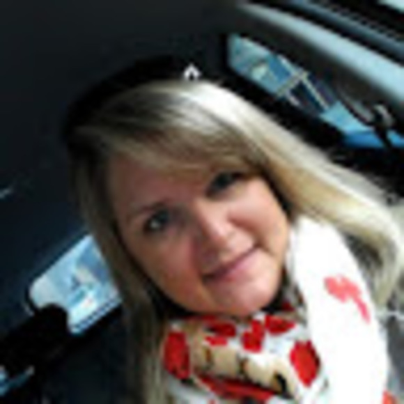 Profile Picture of Sherri Starbird (@starbird418) on Poshmark