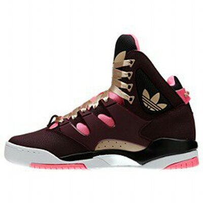 Profile Picture of Tamara  Roberts (@hardworker29) on Twitter