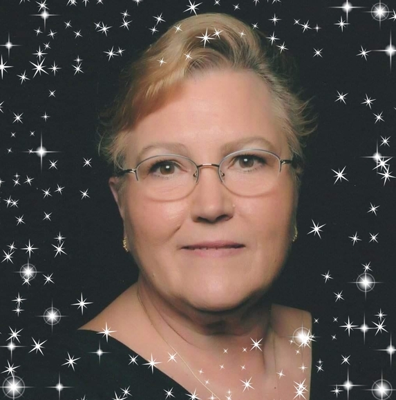 Profile Picture of Josephine Rader (@oldmiami) on Poshmark