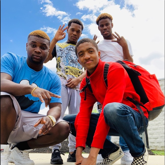 Profile Picture of Bildad Marette (@excellentjr) on Poshmark