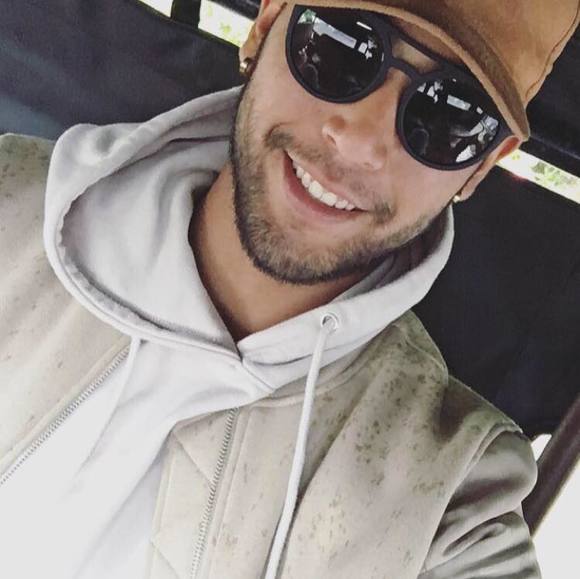 Profile Picture of Tomas Carrillo (@tomialastre) on Poshmark