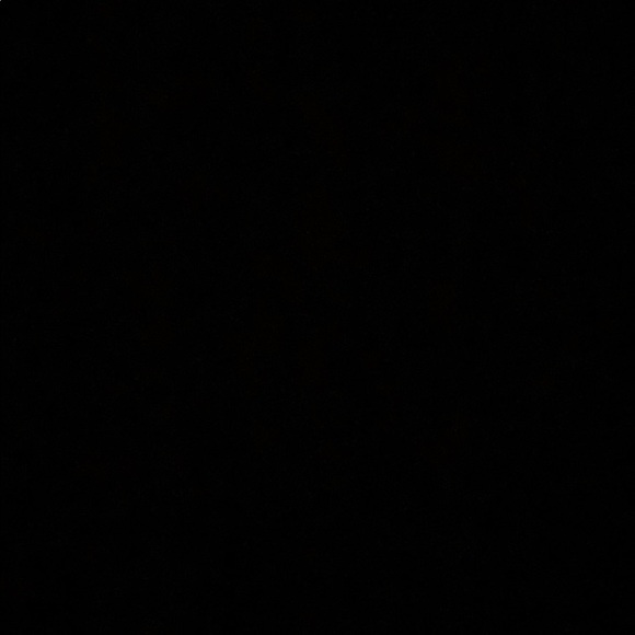 Profile Picture of Emma Blauth (@embla1205) on Poshmark