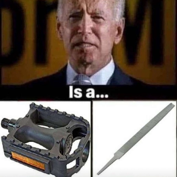 Profile Picture of Logan Shadowens (@logans941) on Poshmark