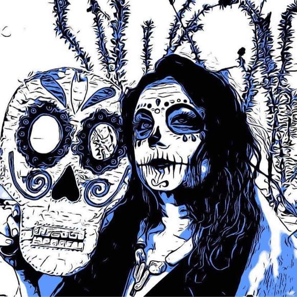 Profile Picture of Kaci Kothmann (@kacikothmann) on Poshmark