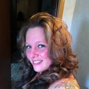 Profile Picture of Shelly Clow (@shellyclow) on Myspace