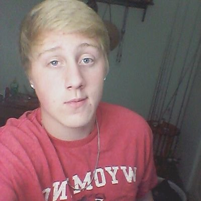 Profile Picture of Odan Beckham Jr. (@Dan_PeltzZ) on Twitter