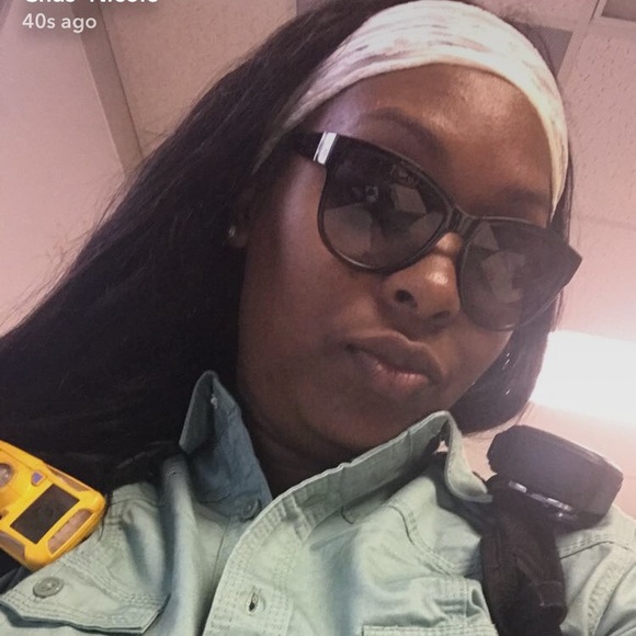Profile Picture of Chasity Martin (@chasnichole17) on Poshmark