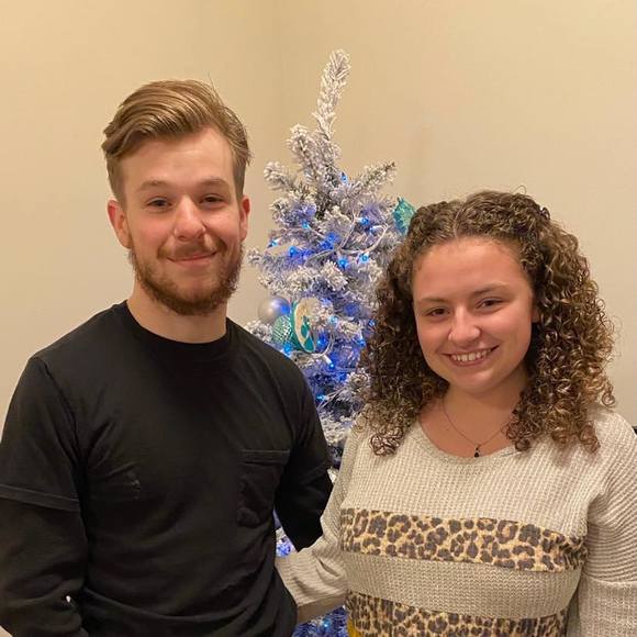 Bailey Houpt - Poshmark Profile Picture of Bailey Houpt (@heybai98) on Poshmark