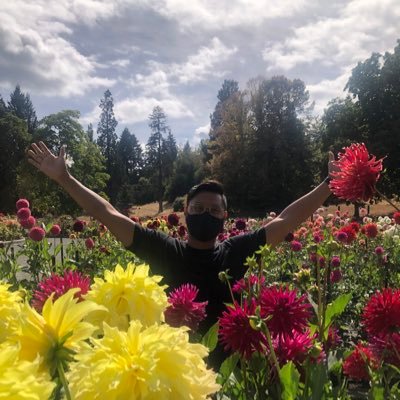 Profile Picture of Christopher Magat (@ceejjay23) on Twitter