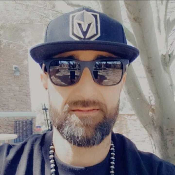 Profile Picture of Alex Arriaga (@alex_es702) on Tiktok