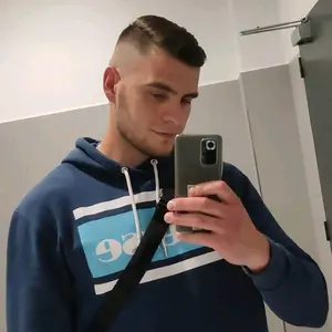 Profile Picture of Kamil Zakrzewski55 (@kamilzakrzewski55) on Tiktok