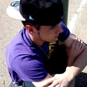 Profile Picture of Steven Brogan (@poohbearshootingstar) on Myspace