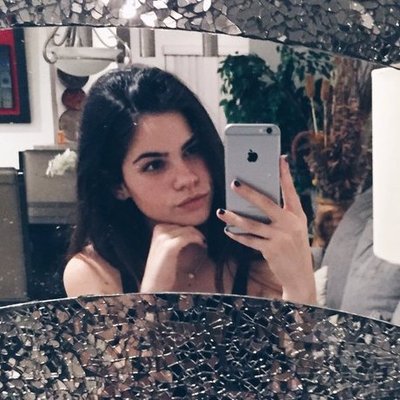 Profile Picture of Julia Haro (@juliaharo2000) on Twitter