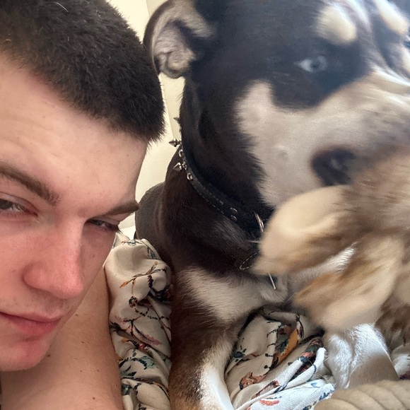 Profile Picture of Samuel Swimmer (@samuelswimmer0) on Poshmark