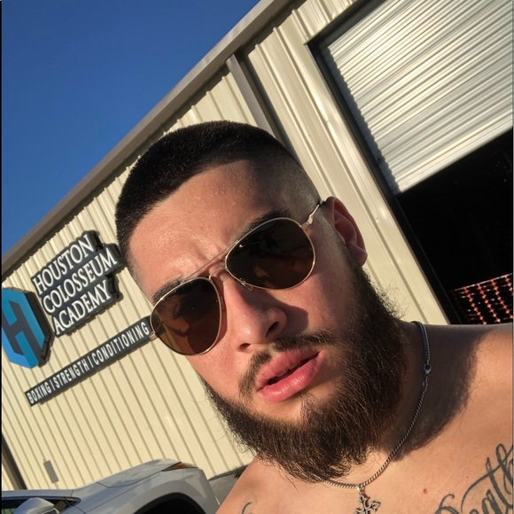 Profile Picture of Ivan Macias (@ivanmaciashtx) on Poshmark