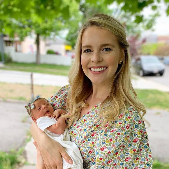 Profile Picture of Rebecca Hansen (@rebeccayoung93) on Poshmark