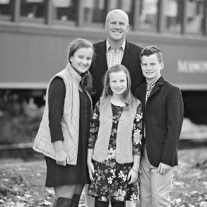 Profile Picture of Terence Patrick Feen (@terencepatrickfee) on Tiktok