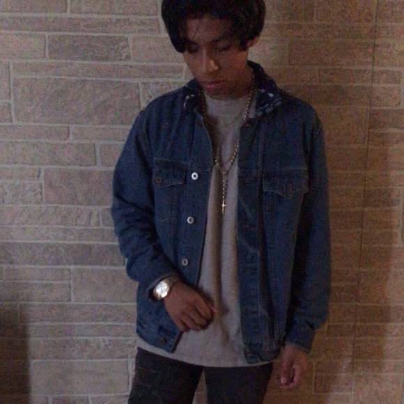 Profile Picture of Bradley Gonzalez (@bradleyb1hh) on Poshmark