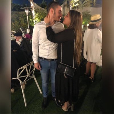 Profile Picture of J*A (@JulieBerdah) on Twitter