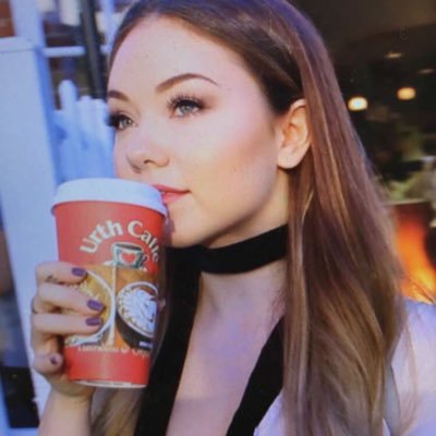 Profile Picture of EMMA BLOOM (@CAMILLE4PRES) on Twitter