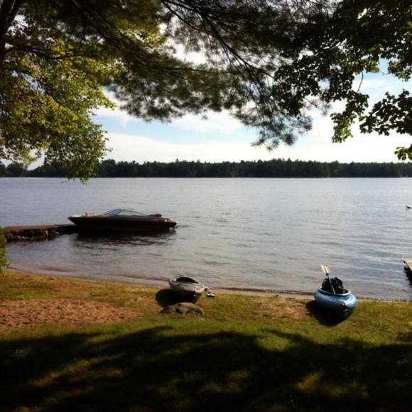 Profile Picture of Douglas Mackay (@douglasmackay) on Poshmark