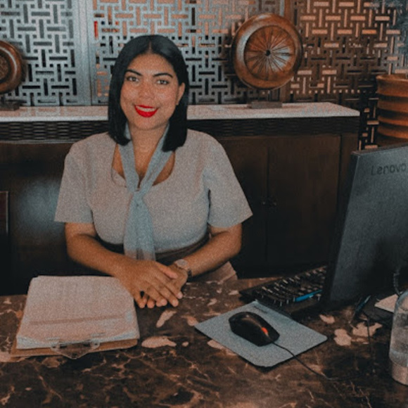 Profile Picture of Genesis lisbeth Pimentel (@lagenesis071217) on Poshmark