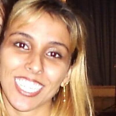 Profile Picture of Roberta Marcial Lobo (@robertalobo82) on Twitter