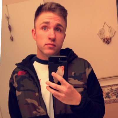 Profile Picture of Sharpshooter☄️ (@_Huntererickson) on Twitter