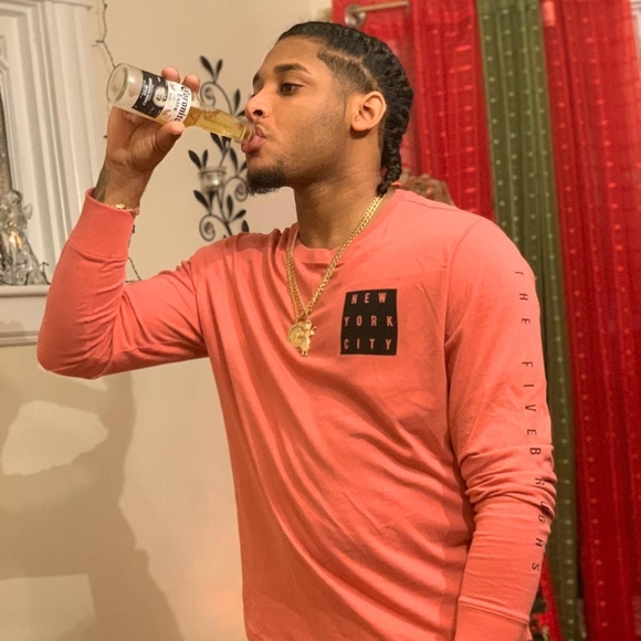 Jose Veras - Poshmark Profile Picture of Jose Veras (@joseveras346) on Poshmark