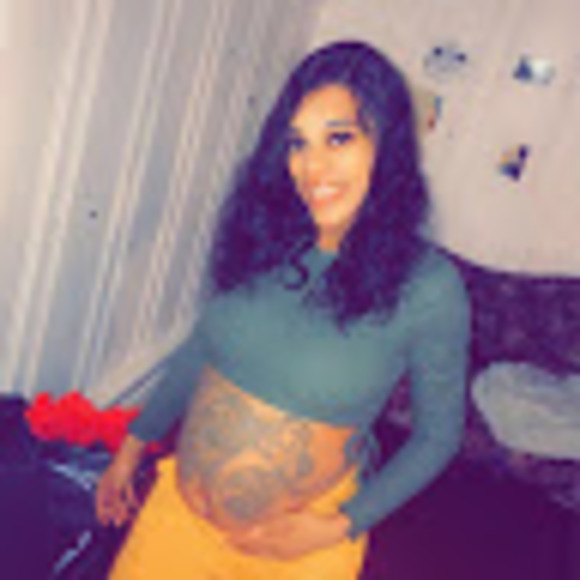 Profile Picture of Tommie Gee (@malikuadavis) on Poshmark